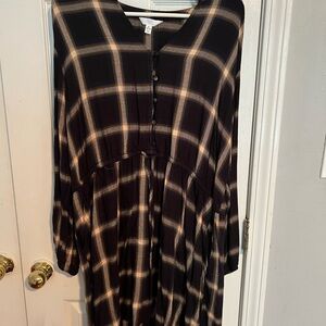 Time and Tru Black Plaid Long Sleeve Dress